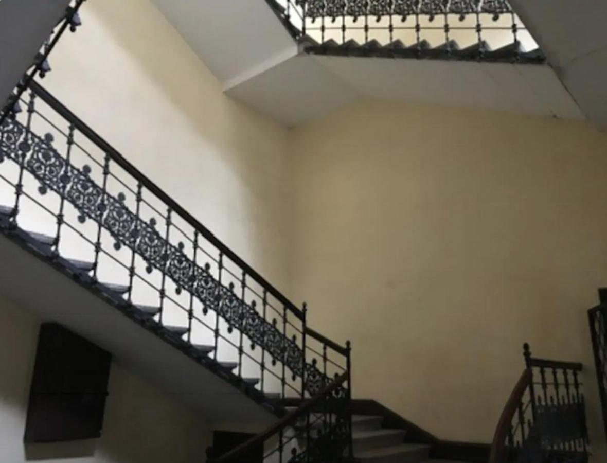 Award Winning Luxury Studio In The Heart Of Budapest In Historical Building Exterior foto